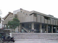 堺市立中央図書館